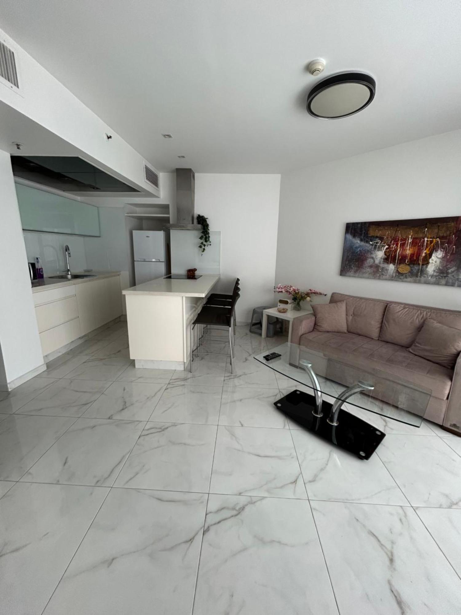 Amazing Suite On The Sea-סוויטה מדהימה על הים バト・ヤム エクステリア 写真